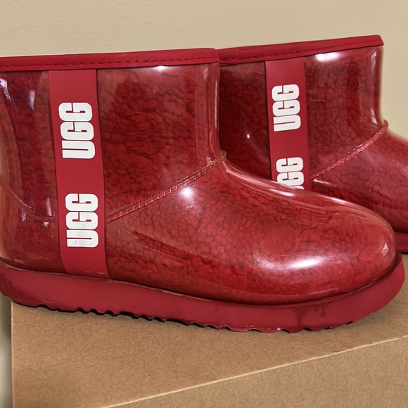 💋💋 UGG SHORT WEATHER BOOTS - Picture 3 of 10